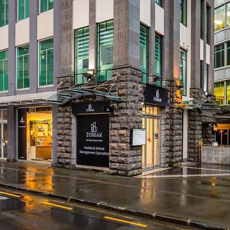 Bright One Bedroom Beauty With Balcony And Unbeatable Views 오클랜드 외부 사진