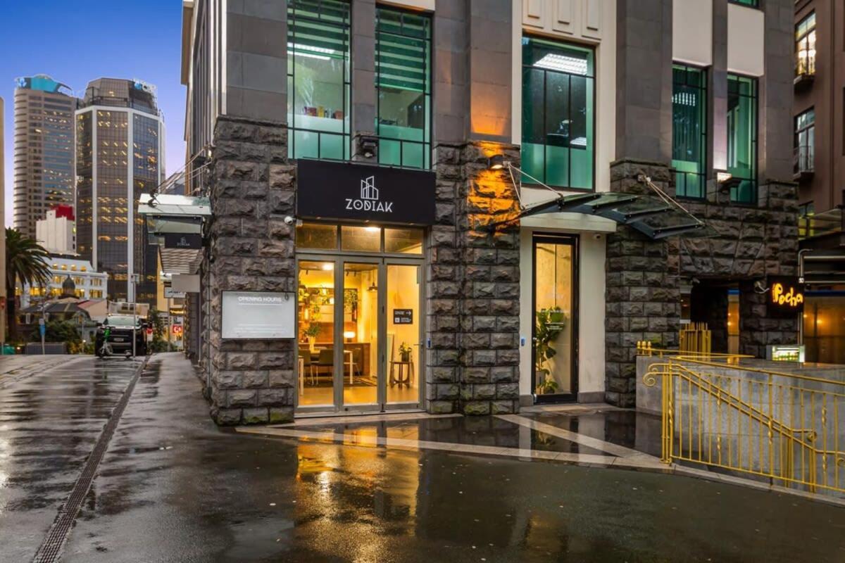 Bright One Bedroom Beauty With Balcony And Unbeatable Views 오클랜드 외부 사진